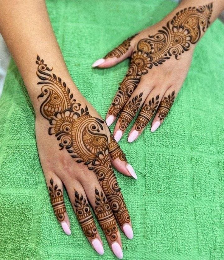 wedding mehndi art